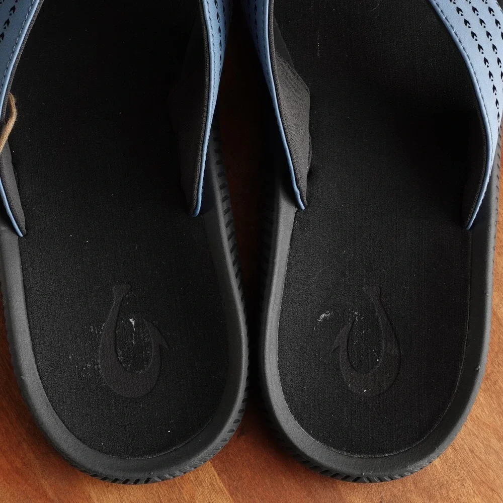 OluKai Sandals Mens SZ 14 Blue BLK Ulele Thong Flip Flop Coastal Beach Shoes NWT